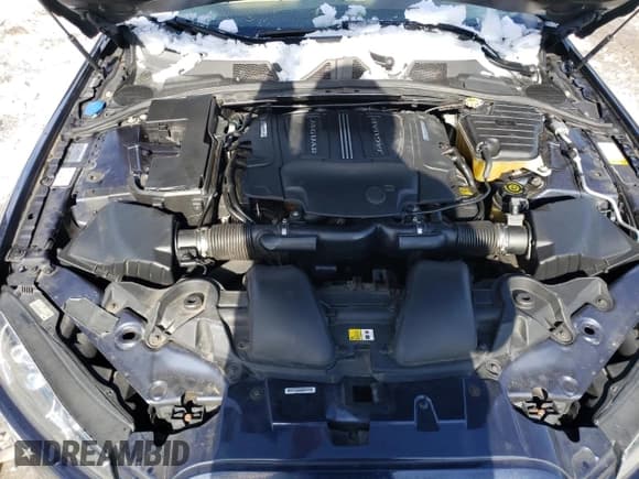 ✅ 2015 Jaguar XF Portfolio • VIN: SAJWJ0FFXF8U66596 • Lot: 45727005. Wystawiony na Copart z przebiegiem 66 312 mil. Bezpłatny archiwum sprzedaży aukcyjnych z USA i szczegółowy raport historii pojazdu na DreamBid. Zdjęcie 11.