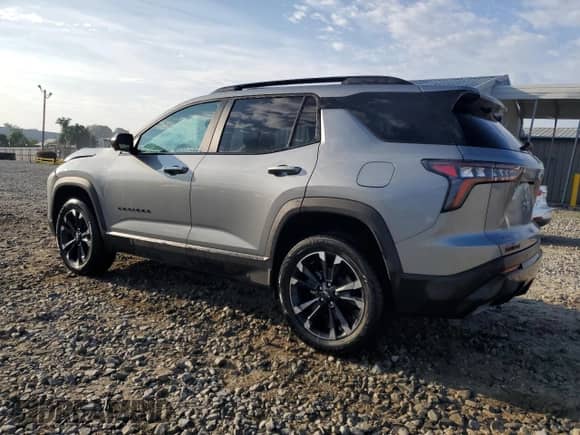 2025 Chevrolet Equinox FWD RS с VIN 3GNAXLEG9SL230057, выставлен на аукционе Copart как лот 55592645 с пробегом 5 483 миль миль и Списание • Salvage title. История ставок и продаж доступна на DreamBid. Изображение 2.