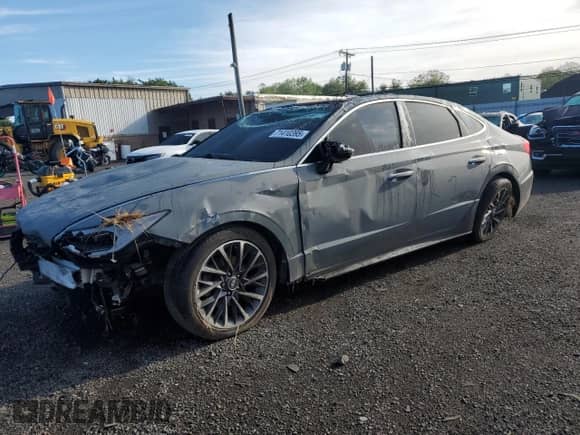 2020 Hyundai Sonata Limited с VIN 5NPEH4J28LH020266, выставлен на аукционе Copart как лот 71410395 с пробегом 161 999 миль миль и Списание • Salvage title. История ставок и продаж доступна на DreamBid. Изображение 1.