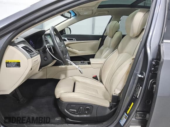 ✅ 2017 Genesis G80 3.8L • VIN: KMHGN4JE1HU171938 • Lot: 80463405. Listed on Copart with 96,160 mi. Free auction sales archive from the USA and detailed vehicle history report at DreamBid. Image 7.