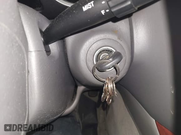 ✅ 2001 Lexus GS 300 • VIN: JT8BD69S510146575 • Лот: 41591287. Опубликован ранее на IAAI с пробегом 82 649 миль. Бесплатный доступ к архиву аукционных продаж из США и подробный отчёт об истории автомобиля на DreamBid. Изображение 11.