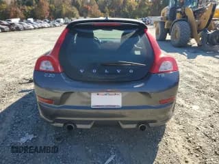 ✅ 2013 Volvo C30 T5 • VIN: YV1672MK7D2310521 • Лот: 77880234. Опубликован ранее на Copart с пробегом 134 671 миль. Бесплатный доступ к архиву аукционных продаж из США и подробный отчёт об истории автомобиля на DreamBid. Изображение 6.