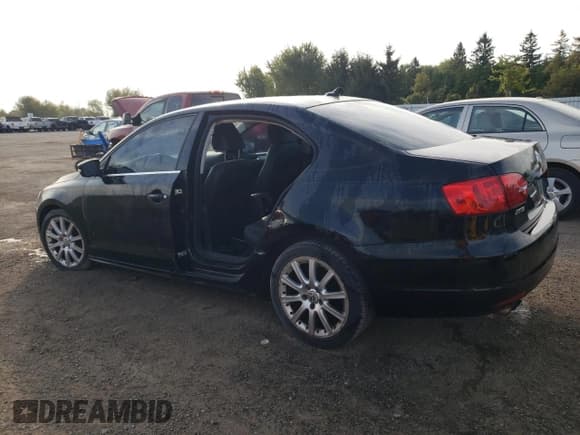 ✅ 2014 Volkswagen Jetta TDI w/Premium • VIN: 3VWLL7AJ3EM336098 • Лот: 72128574. Опубликован ранее на Copart с пробегом 164 801 миль. Бесплатный доступ к архиву аукционных продаж из США и подробный отчёт об истории автомобиля на DreamBid. Изображение 2.