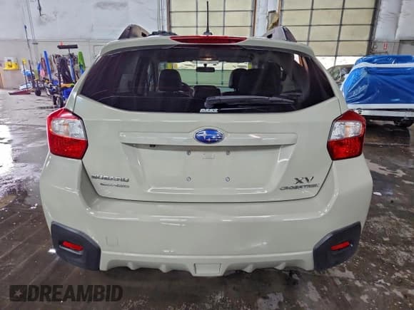 ✅ 2015 Subaru Crosstrek Limited • VIN: JF2GPAMC8F8235181 • Лот: 94387405. Опубликован ранее на Copart с пробегом 54 393 миль. Бесплатный доступ к архиву аукционных продаж из США и подробный отчёт об истории автомобиля на DreamBid. Изображение 6.
