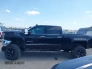 ✅ 2015 Chevrolet Silverado 2500HD LTZ • VIN: 1GC1KWE81FF510217 • Lot: 42779386. Listed on IAAI with Not provided. Free auction sales archive from the USA and detailed vehicle history report at DreamBid. Image 11.