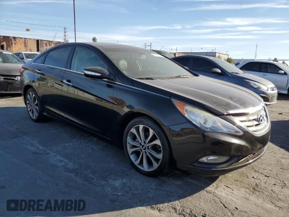 ✅ 2013 Hyundai Sonata SE • VIN: 5NPEC4AB4DH791887 • Lot: 76367894. Listed on Copart with 112,113 mi. Free auction sales archive from the USA and detailed vehicle history report at DreamBid. Image 4.