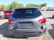 ✅ 2020 Nissan Pathfinder SL • VIN: 5N1DR2CN5LC645476 • Lot: 43225112. Wystawiony na IAAI z przebiegiem 109 708 mil. Bezpłatny archiwum sprzedaży aukcyjnych z USA i szczegółowy raport historii pojazdu na DreamBid. Zdjęcie 17.