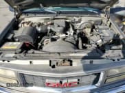 ✅ 1999 GMC Suburban • VIN: 3GKEC16R0XG526194 • Лот: 83740634. Опубликован ранее на Copart с пробегом 199 583 миль. Бесплатный доступ к архиву аукционных продаж из США и подробный отчёт об истории автомобиля на DreamBid. Изображение 11.