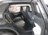 ✅ 2023 Volkswagen ID.4 Pro • VIN: 1V2DNPE81PC049340 • Lot: 43378044. Wystawiony na IAAI z przebiegiem 20 551 mil. Bezpłatny archiwum sprzedaży aukcyjnych z USA i szczegółowy raport historii pojazdu na DreamBid. Zdjęcie 8.