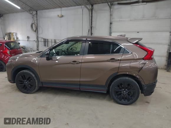 ✅ 2019 Mitsubishi Eclipse Cross LE • VIN: JA4AT4AA4KZ028693 • Lot: 43222873. Wystawiony na IAAI z przebiegiem 121 265 mil. Bezpłatny archiwum sprzedaży aukcyjnych z USA i szczegółowy raport historii pojazdu na DreamBid. Zdjęcie 14.