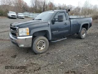 ✅ 2007 Chevrolet Silverado 2500HD 1LT • VIN: 1GCHK24K07E529613 • Лот: 86245915. Опубликован ранее на Copart с пробегом 145 363 миль. Бесплатный доступ к архиву аукционных продаж из США и подробный отчёт об истории автомобиля на DreamBid. Изображение 1.