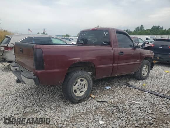 2002 Chevrolet Silverado 1500 LS with VIN 1GCEK14T22Z318257, listed as a Copart auction lot 64170975 with 136,890 mi miles and Clean title. Bid and sale history available at DreamBid. Image 3.