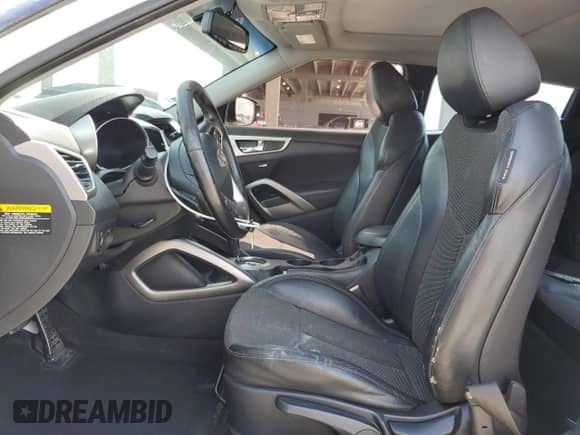 ✅ 2013 Hyundai Veloster RE:MIX • VIN: KMHTC6AD7DU156104 • Лот: 51266135. Размещён на Copart с пробегом 104 374 миль миль. Получите бесплатный доступ к архиву аукционных продаж из США и посмотрите подробный отчёт об истории автомобиля на DreamBid. Изображение 7.