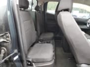 ✅ 2017 Chevrolet Colorado 2WD LT • VIN: 1GCHSCEAXH1175457 • Lot: 80339974. Wystawiony na Copart z przebiegiem 63 858 mil. Bezpłatny archiwum sprzedaży aukcyjnych z USA i szczegółowy raport historii pojazdu na DreamBid. Zdjęcie 10.