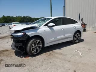 ✅ 2024 Audi Q4 e-tron Sportback Premium Plus • VIN: WA132BFZ2RP005563 • Lot: 52239315. Listed on Copart with 16,266 mi. Free auction sales archive from the USA and detailed vehicle history report at DreamBid. Image 1.