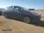 2020 Toyota Prius L Eco с VIN JTDKARFU2L3114427, выставлен на аукционе Copart как лот 57138115 с пробегом 255 617 миль миль и Списание • Salvage title. История ставок и продаж доступна на DreamBid. Изображение 4.