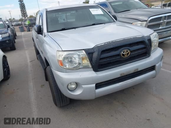 ✅ 2006 Toyota Tacoma • VIN: 5TETX22N46Z283993 • Lot: 43678877. Listed on IAAI with 140,560 mi. Free auction sales archive from the USA and detailed vehicle history report at DreamBid. Image 20.