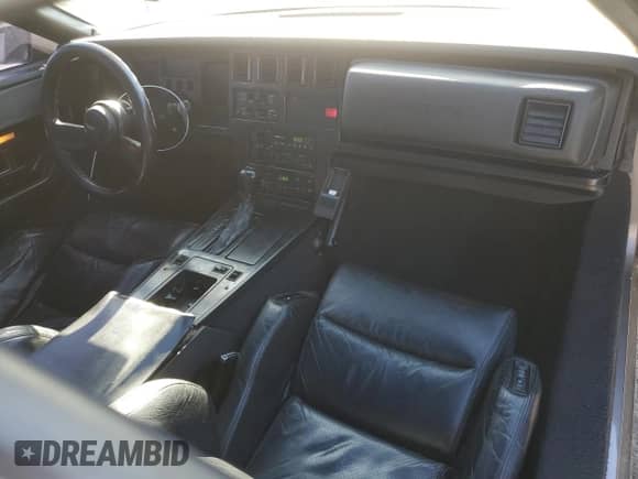 1988 Chevrolet Corvette с VIN 1G1YY2182J5103560, выставлен на аукционе Copart как лот 88963885 с пробегом 99 645 миль миль и Чистый • Clean title. История ставок и продаж доступна на DreamBid. Изображение 8.