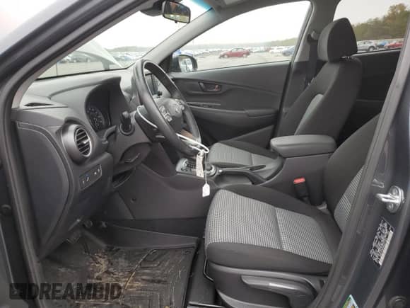 2019 Hyundai Kona SEL с VIN KM8K2CAA5KU371531, выставлен на аукционе Copart как лот 42877443 с пробегом 35 675 миль миль и . История ставок и продаж доступна на DreamBid. Изображение 7.