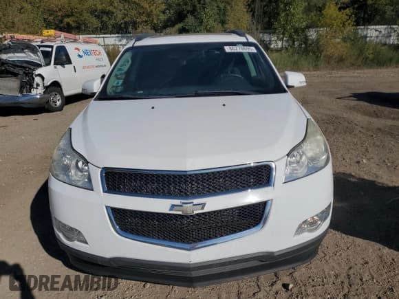 ✅ 2010 Chevrolet Traverse 2LT • VIN: 1GNLRGED2AS112416 • Lot: 86270695. Wystawiony na Copart z przebiegiem 151 578 mil. Bezpłatny archiwum sprzedaży aukcyjnych z USA i szczegółowy raport historii pojazdu na DreamBid. Zdjęcie 5.