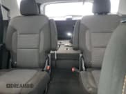 ✅ 2020 Chevrolet Traverse LT Cloth • VIN: 1GNEVGKW6LJ299095 • Lot: 67709834. Wystawiony na Copart z przebiegiem 101 895 mil. Bezpłatny archiwum sprzedaży aukcyjnych z USA i szczegółowy raport historii pojazdu na DreamBid. Zdjęcie 10.