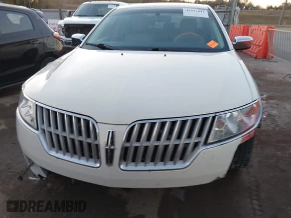 ✅ 2012 Lincoln MKZ • VIN: 3LNHL2GC1CR829942 • Lot: 43594841. Listed on IAAI with 160,096 mi. Free auction sales archive from the USA and detailed vehicle history report at DreamBid. Image 12.