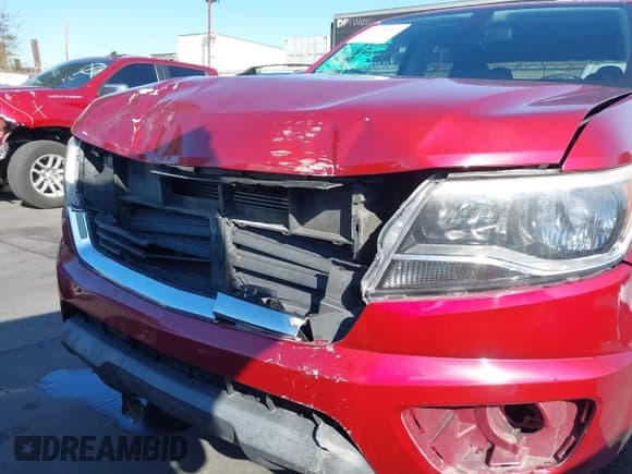 ✅ 2019 Chevrolet Colorado 2WD LT • VIN: 1GCGSCEA2K1194524 • Лот: 41738492. Опубликован ранее на IAAI с пробегом 56 516 миль. Бесплатный доступ к архиву аукционных продаж из США и подробный отчёт об истории автомобиля на DreamBid. Изображение 18.