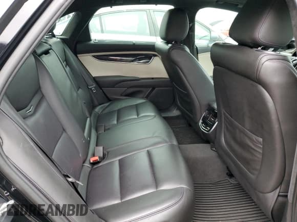 ✅ 2015 Cadillac XTS Platinum • VIN: 2G61S5S30F9227399 • Лот: 85879314. Опубликован ранее на Copart с пробегом 83 559 миль. Бесплатный доступ к архиву аукционных продаж из США и подробный отчёт об истории автомобиля на DreamBid. Изображение 10.