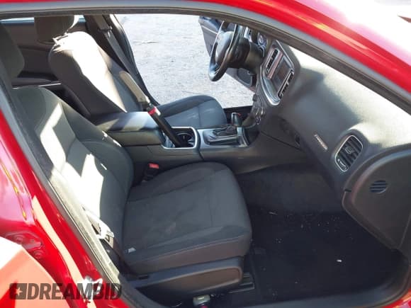 ✅ 2015 Dodge Charger SE • VIN: 2C3CDXBG7FH771195 • Lot: 43637158. Listed on IAAI with 195,044 mi. Free auction sales archive from the USA and detailed vehicle history report at DreamBid. Image 5.