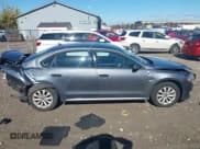 ✅ 2013 Volkswagen Passat S • VIN: 1VWAH7A3XDC055975 • Lot: 43501927. Wystawiony na IAAI z przebiegiem 163 421 mil. Bezpłatny archiwum sprzedaży aukcyjnych z USA i szczegółowy raport historii pojazdu na DreamBid. Zdjęcie 13.