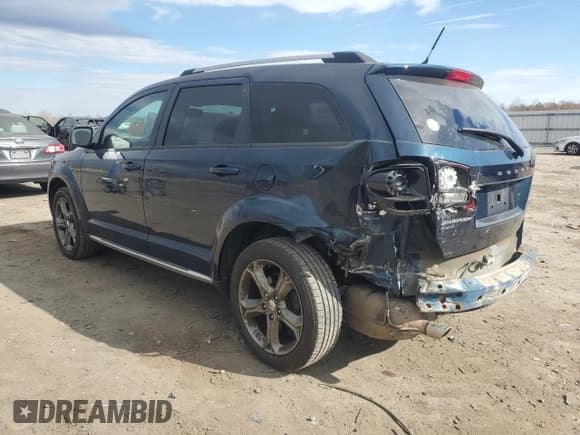 ✅ 2015 Dodge Journey Crossroad • VIN: 3C4PDDGG7FT601365 • Lot: 92669445. Listed on Copart with 129,505 mi. Free auction sales archive from the USA and detailed vehicle history report at DreamBid. Image 2.