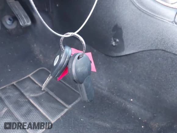 ✅ 2002 Volkswagen Cabriolet GLX • VIN: 3VWDC21V62M801236 • Лот: 38223457. Опубликован ранее на IAAI с пробегом 122 611 миль. Бесплатный доступ к архиву аукционных продаж из США и подробный отчёт об истории автомобиля на DreamBid. Изображение 11.