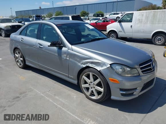 ✅ 2014 Mercedes-Benz C 250 Sport • VIN: WDDGF4HB3EA953447 • Lot: 42678586. Listed on IAAI with 122,558 mi. Free auction sales archive from the USA and detailed vehicle history report at DreamBid. Image 1.