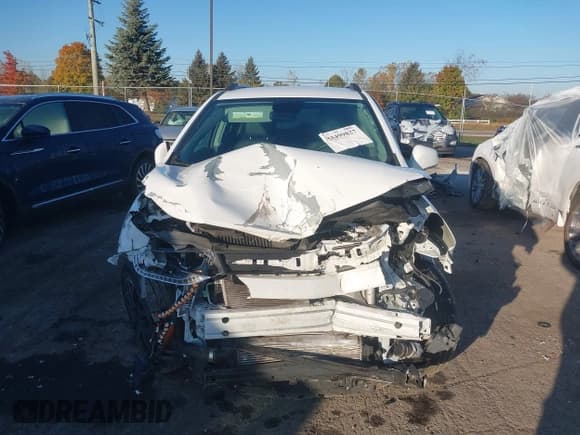 ✅ 2022 Chevrolet Trax LT • VIN: KL7CJPSM4NB525011 • Лот: 43499827. Опубликован ранее на IAAI с пробегом 38 719 миль. Бесплатный доступ к архиву аукционных продаж из США и подробный отчёт об истории автомобиля на DreamBid. Изображение 12.