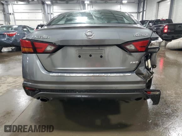 ✅ 2022 Nissan Altima Platinum • VIN: 1N4BL4FW5NN304315 • Lot: 85040974. Listed on Copart with 70,407 mi. Free auction sales archive from the USA and detailed vehicle history report at DreamBid. Image 6.
