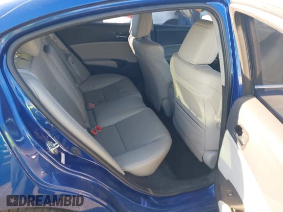 ✅ 2016 Acura ILX • VIN: 19UDE2F34GA023643 • Lot: 43495285. Listed on IAAI with 164,073 mi. Free auction sales archive from the USA and detailed vehicle history report at DreamBid. Image 8.