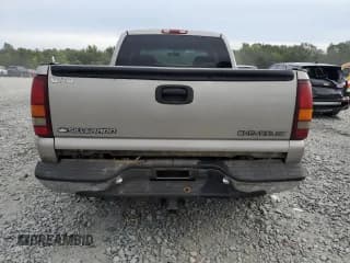 ✅ 2000 Chevrolet Silverado 1500 LS • VIN: 2GCEC19T9Y1153461 • Лот: 70528914. Опубликован ранее на Copart с пробегом 233 747 миль. Бесплатный доступ к архиву аукционных продаж из США и подробный отчёт об истории автомобиля на DreamBid. Изображение 6.