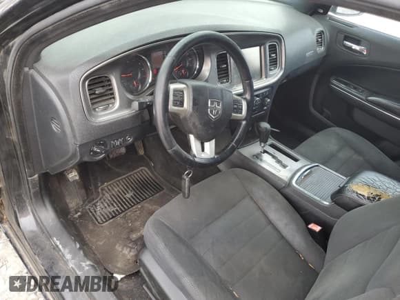 ✅ 2011 Dodge Charger Rallye • VIN: 2B3CL3CG9BH552434 • Лот: 71918205. Опубликован ранее на Copart с пробегом Не указан. Бесплатный доступ к архиву аукционных продаж из США и подробный отчёт об истории автомобиля на DreamBid. Изображение 8.