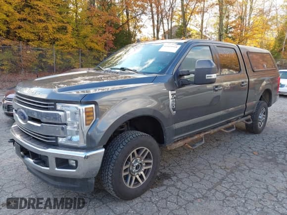 ✅ 2019 Ford F-250 XL • VIN: 1FT7W2B6XKEC46795 • Lot: 43429518. Listed on IAAI with 171,575 mi. Free auction sales archive from the USA and detailed vehicle history report at DreamBid. Image 2.