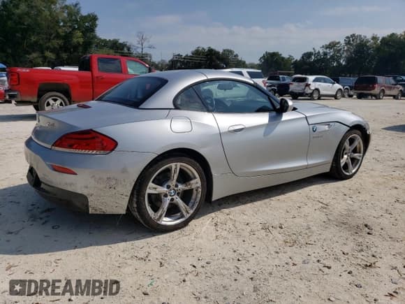 ✅ 2016 BMW Z4 sDrive28i • VIN: WBALL5C50G5A21212 • Лот: 75772304. Опубликован ранее на Copart с пробегом 37 959 миль. Бесплатный доступ к архиву аукционных продаж из США и подробный отчёт об истории автомобиля на DreamBid. Изображение 3.