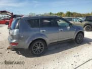 ✅ 2007 Mitsubishi Outlander XLS • VIN: JA4MT41X17U003787 • Lot: 84386495. Listed on Copart with 140,483 mi. Free auction sales archive from the USA and detailed vehicle history report at DreamBid. Image 3.