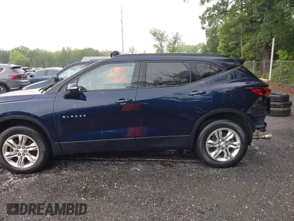 ✅ 2020 Chevrolet Blazer LT • VIN: 3GNKBBRA7LS699996 • Лот: 42495569. Опубликован ранее на IAAI с пробегом 25 856 миль. Бесплатный доступ к архиву аукционных продаж из США и подробный отчёт об истории автомобиля на DreamBid. Изображение 14.