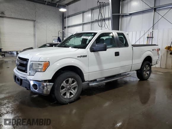 ✅ 2013 Ford F-150 XLT • VIN: 1FTFX1EF2DFE05353 • Лот: 90720975. Опубликован ранее на Copart с пробегом 122 556 миль. Бесплатный доступ к архиву аукционных продаж из США и подробный отчёт об истории автомобиля на DreamBid. Изображение 1.