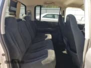 ✅ 2001 Dodge Dakota Sport • VIN: 1B7HL2AN71S237686 • Lot: 86181545. Wystawiony na Copart z przebiegiem 97 019 mil. Bezpłatny archiwum sprzedaży aukcyjnych z USA i szczegółowy raport historii pojazdu na DreamBid. Zdjęcie 10.