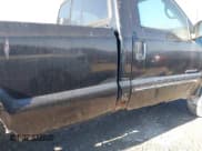 ✅ 2000 Ford F-350 XL • VIN: 1FTSF31FXYEB68772 • Лот: 43580505. Опубликован ранее на IAAI с пробегом 203 362 миль. Бесплатный доступ к архиву аукционных продаж из США и подробный отчёт об истории автомобиля на DreamBid. Изображение 6.