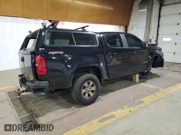 ✅ 2017 Chevrolet Colorado 4WD WT • VIN: 1GCGTBEN5H1264245 • Лот: 51698575. Опубликован ранее на Copart с пробегом 189 727 миль. Бесплатный доступ к архиву аукционных продаж из США и подробный отчёт об истории автомобиля на DreamBid. Изображение 3.
