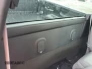 ✅ 2016 Chevrolet Silverado 1500 Work Truck • VIN: 1GCNCNEH4GZ175415 • Лот: 77112164. Опубликован ранее на Copart с пробегом 8 809 миль. Бесплатный доступ к архиву аукционных продаж из США и подробный отчёт об истории автомобиля на DreamBid. Изображение 10.