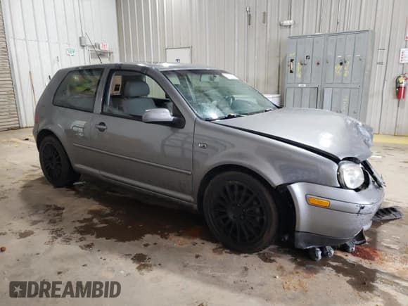 ✅ 2003 Volkswagen Golf GTI • VIN: 9BWDE61J734025722 • Lot: 59779915. Wystawiony na Copart z przebiegiem 153 700 mil. Bezpłatny archiwum sprzedaży aukcyjnych z USA i szczegółowy raport historii pojazdu na DreamBid. Zdjęcie 4.