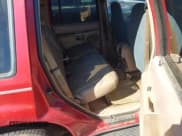 ✅ 1998 Ford Explorer XL • VIN: 1FMZU32X2WUC12399 • Лот: 41627104. Опубликован ранее на IAAI с пробегом 237 148 миль. Бесплатный доступ к архиву аукционных продаж из США и подробный отчёт об истории автомобиля на DreamBid. Изображение 8.