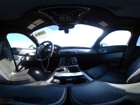 ✅ 2018 Land Rover Range Rover Velar R-Dynamic SE • VIN: SALYL2RX9JA710878 • Лот: 43544193. Опубликован ранее на IAAI с пробегом 60 430 миль. Бесплатный доступ к архиву аукционных продаж из США и подробный отчёт об истории автомобиля на DreamBid. Изображение 19.